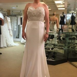 NEVER WORN size 10 long white beaded bodice dress